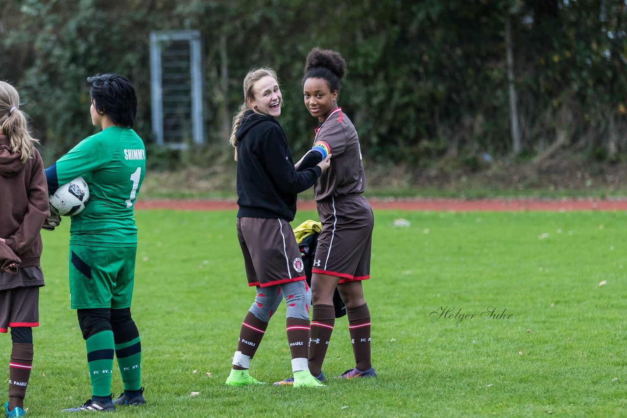 Bild 57 - C-Juniorinnen Halstenbek-Rellingen - St.Pauli : Ergebnis: 0:5